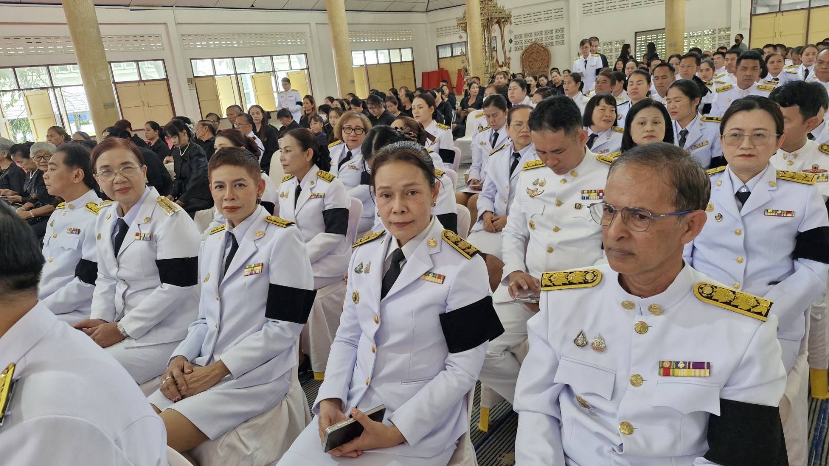 "สพอ. เมืองสระแก้ว ร่วมพิธีถวายน้ำสรงพระบรมศพสมเด็จพระนางเจ้าสิริกิติ์ พระบรมราชินีนาถ พระบรมราชชนนีพันปีหลวง น้อมรำลึกในพระมหากรุณาธิคุณ