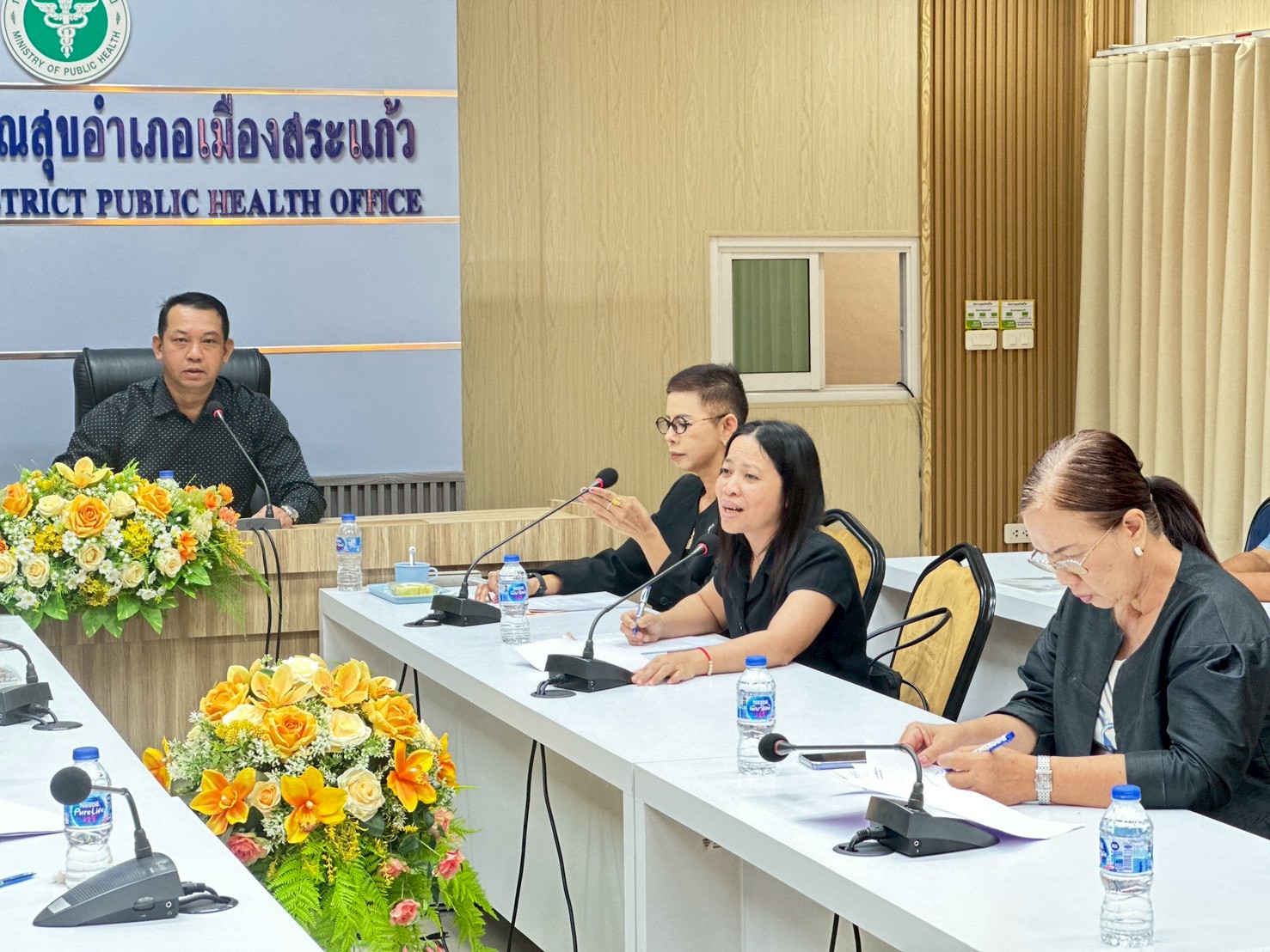 สพอ.เมืองสระแก้ว ประชุมคณะอนุกรรมการกลั่นกรองและติดตามการดำเนินงานกองทุนพัฒนาบทบาทสตรีอำเภอเมืองสระแก้ว ครั้งที่ 4/2569